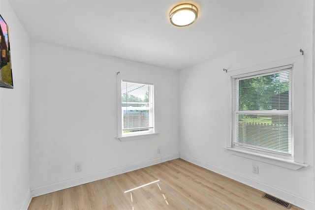 21004 Reimanville Avenue, Ferndale, MI 48220