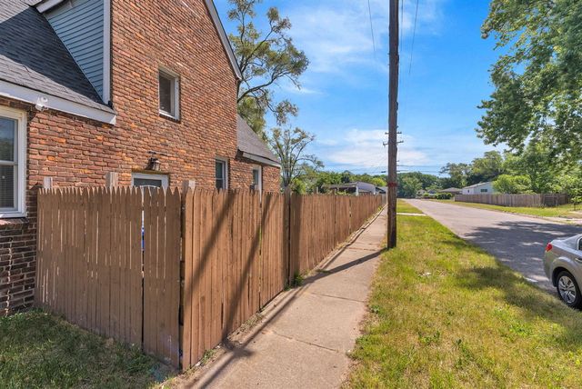 21004 Reimanville Avenue, Ferndale, MI 48220
