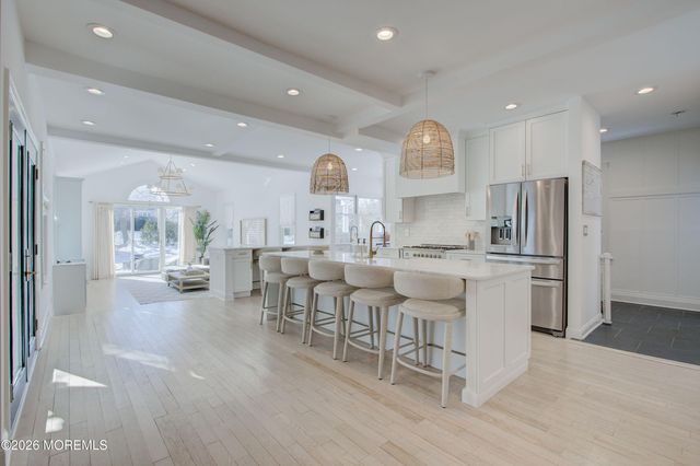 80 Bingham Avenue, Rumson, NJ 07760