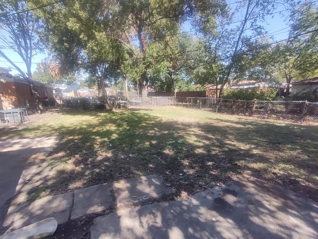 1332 Ridgeview Street, Mesquite, TX 75149