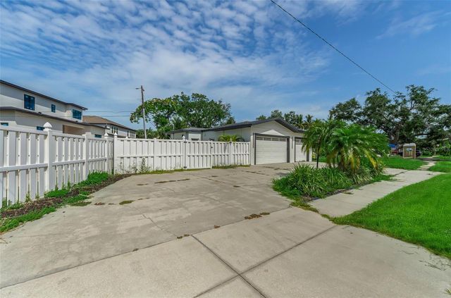 850 RAFAEL BOULEVARD NE, St Petersburg, FL 33704