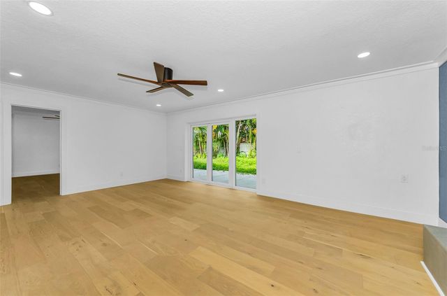850 RAFAEL BOULEVARD NE, St Petersburg, FL 33704