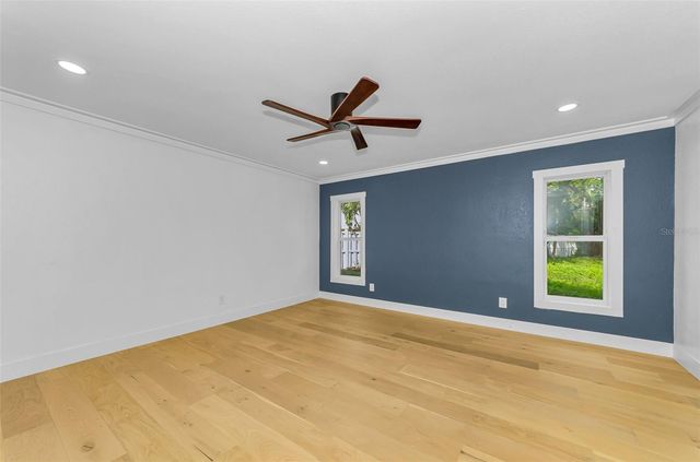 850 RAFAEL BOULEVARD NE, St Petersburg, FL 33704