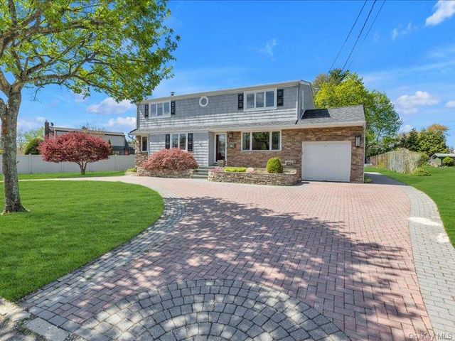 92 Elberta Drive, East Northport, NY 11731