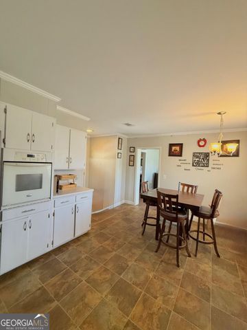 44 Kersey Street, Hazlehurst, GA 31539