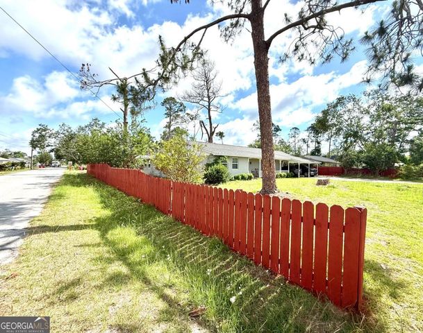 44 Kersey Street, Hazlehurst, GA 31539