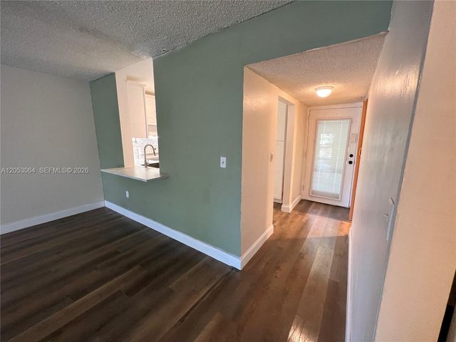 1800 SW 81st Ave 1118, North Lauderdale, FL 33068