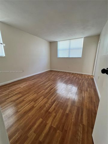 1800 SW 81st Ave 1118, North Lauderdale, FL 33068