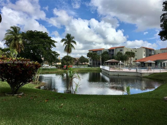 1800 SW 81st Ave 1118, North Lauderdale, FL 33068