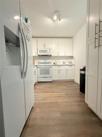 1800 SW 81st Ave 1118, North Lauderdale, FL 33068