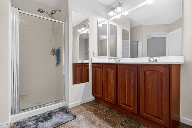 6240 Sparrowhawk Way, Oakwood Village, OH 44146