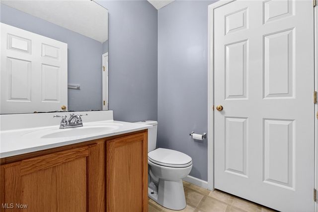 6240 Sparrowhawk Way, Oakwood Village, OH 44146