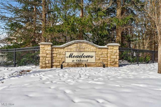 6240 Sparrowhawk Way, Oakwood Village, OH 44146