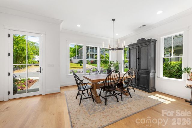 313 Solomon Street, Charlotte, NC 28216