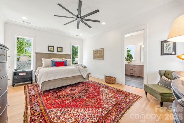 313 Solomon Street, Charlotte, NC 28216