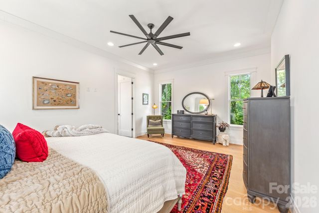 313 Solomon Street, Charlotte, NC 28216