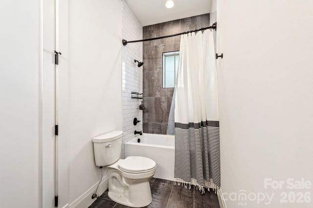 313 Solomon Street, Charlotte, NC 28216