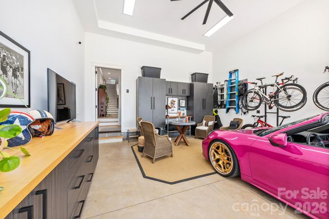 313 Solomon Street, Charlotte, NC 28216