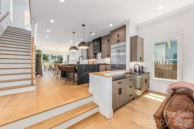 313 Solomon Street, Charlotte, NC 28216