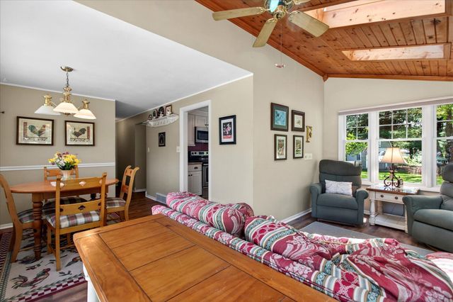 3130 S Lakeshore Drive, St. Joseph, MI 49085