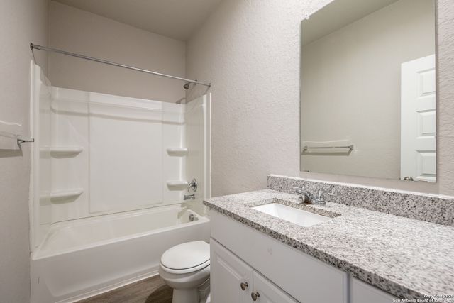 1123 Thea Cove, New Braunfels, TX 78130
