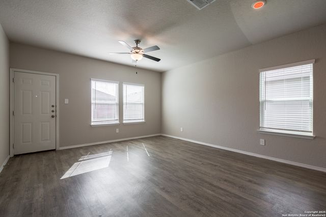 1123 Thea Cove, New Braunfels, TX 78130