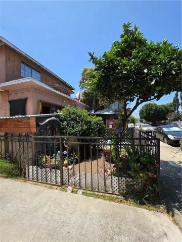 1236 W 24th, Los Angeles, CA 90007