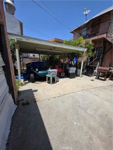 1236 W 24th, Los Angeles, CA 90007
