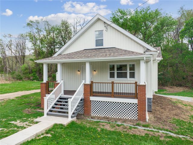 592 McMichael Rd, Robinson Twp, PA 15205