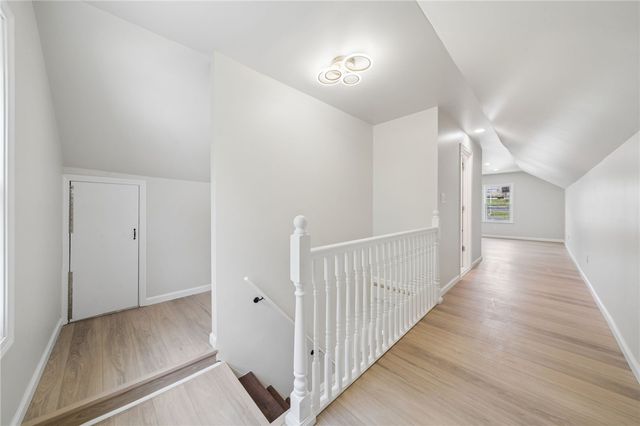592 McMichael Rd, Robinson Twp, PA 15205