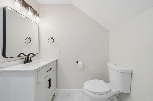 592 McMichael Rd, Robinson Twp, PA 15205