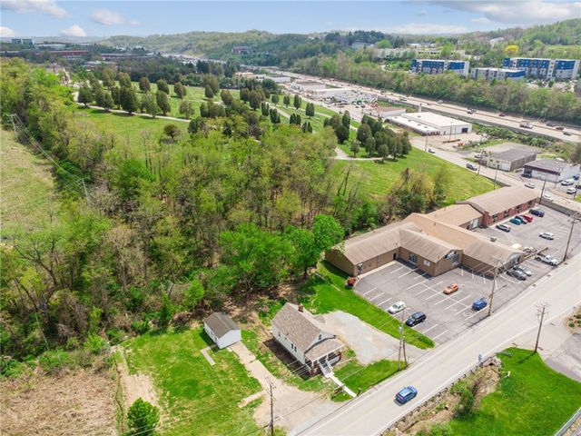 592 McMichael Rd, Robinson Twp, PA 15205