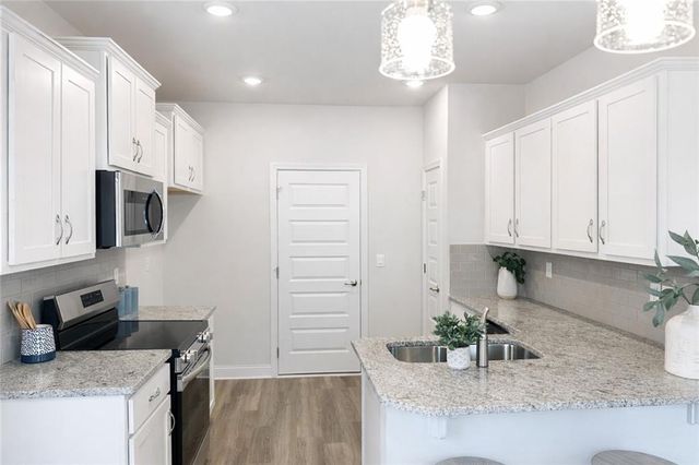 215 Laney Drive, Carrollton, GA 30117