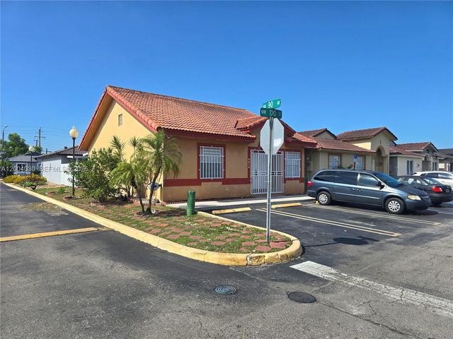 9018 NW 120th St 133, Hialeah Gardens, FL 33018