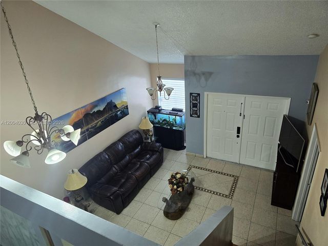 9018 NW 120th St 133, Hialeah Gardens, FL 33018