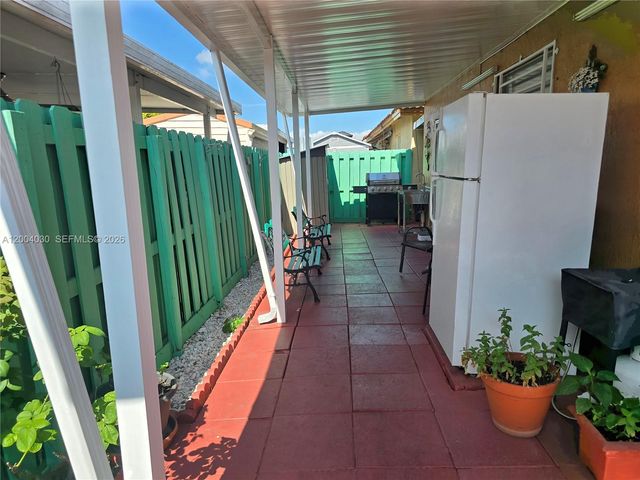 9018 NW 120th St 133, Hialeah Gardens, FL 33018