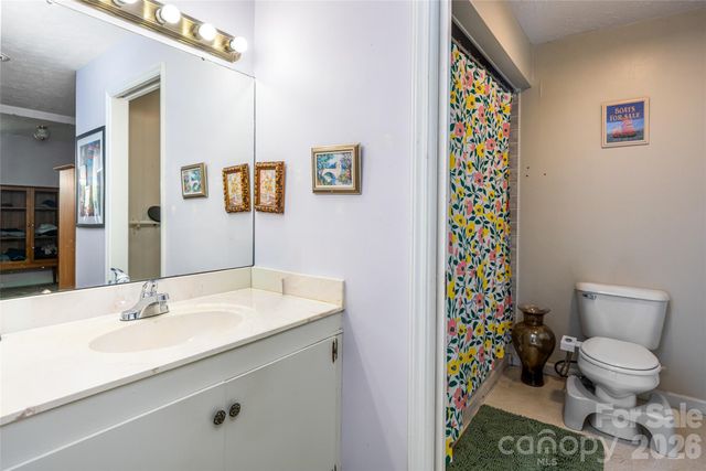 233 Church Road, Fairview, NC 28730