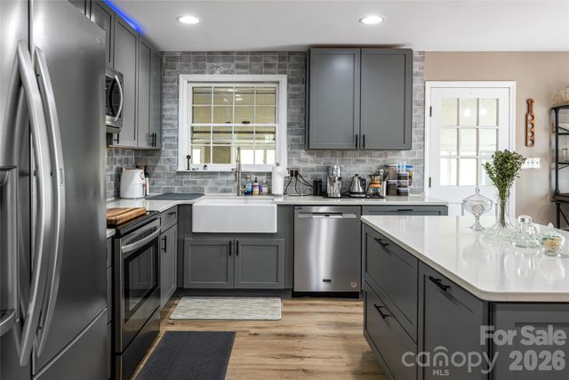 233 Church Road, Fairview, NC 28730