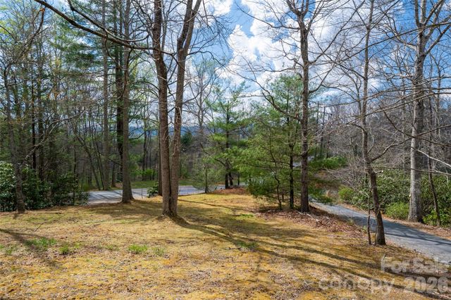233 Church Road, Fairview, NC 28730