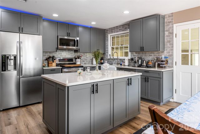 233 Church Road, Fairview, NC 28730