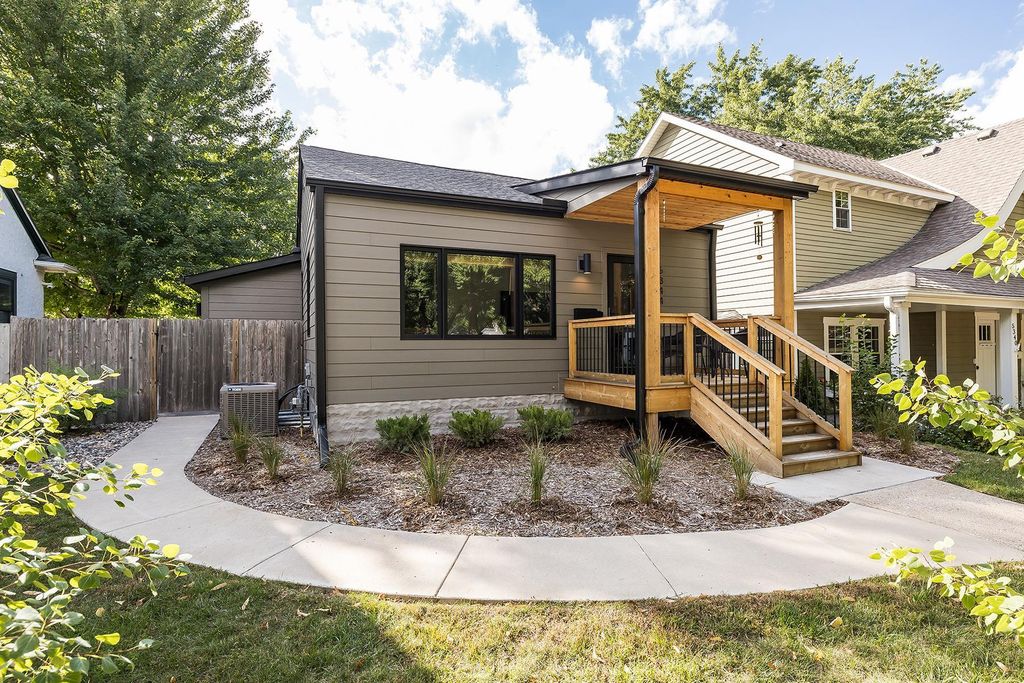 5344 Chowen Avenue S, Minneapolis, MN 55410 — exterior