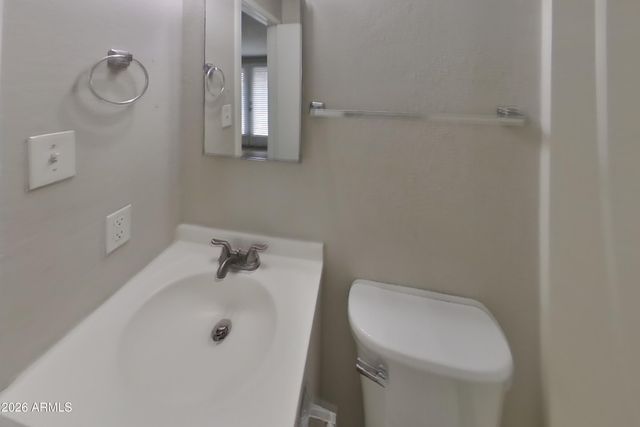 5024 W KRALL Street, Glendale, AZ 85301