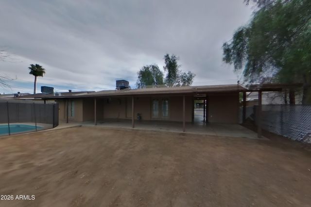5024 W KRALL Street, Glendale, AZ 85301