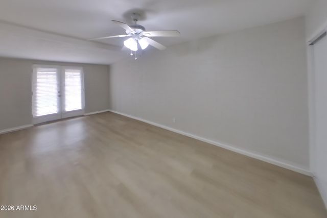 5024 W KRALL Street, Glendale, AZ 85301