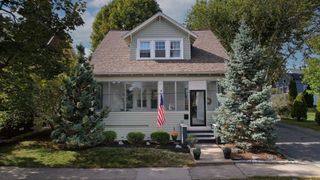 20 Clyde St, Fitchburg, MA 01420