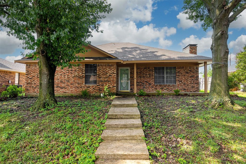 118 Windsor Drive, Wylie, TX 75098