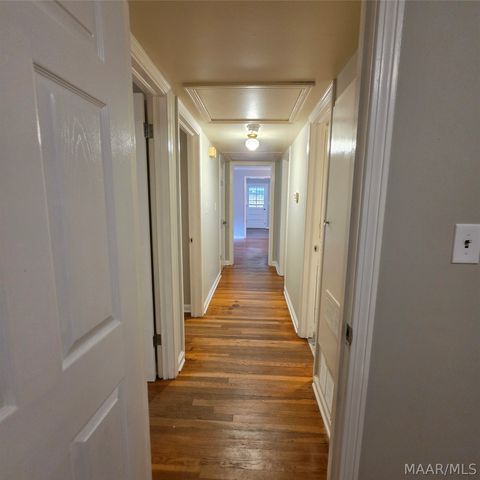 21 Kent Street, Montgomery, AL 36109