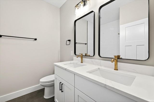 724 E Crestline Drive, Bloomington, IN 47401