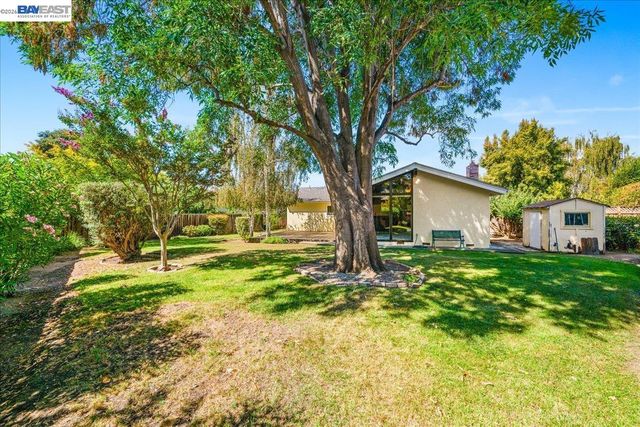 40152 Margery Ct, Fremont, CA 94538