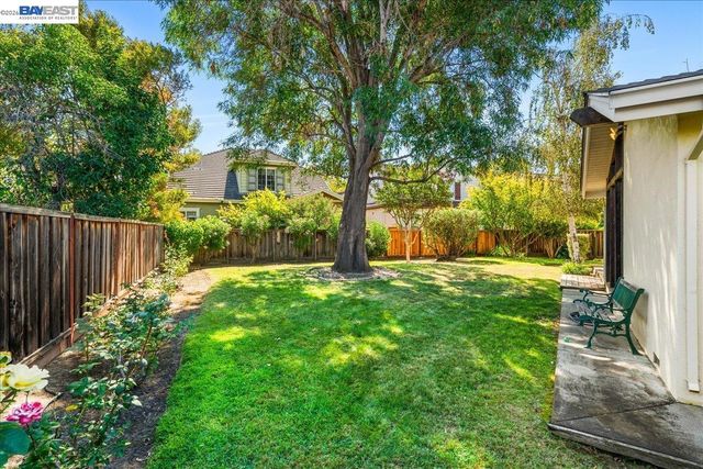 40152 Margery Ct, Fremont, CA 94538